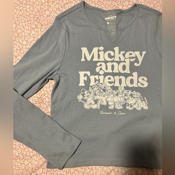 Disney Mickey and Friends Long-Sleeve Shirt, Size: Large, NWOT - Picture 5 of 7